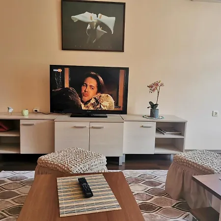 Bonita * Slantchev Briag